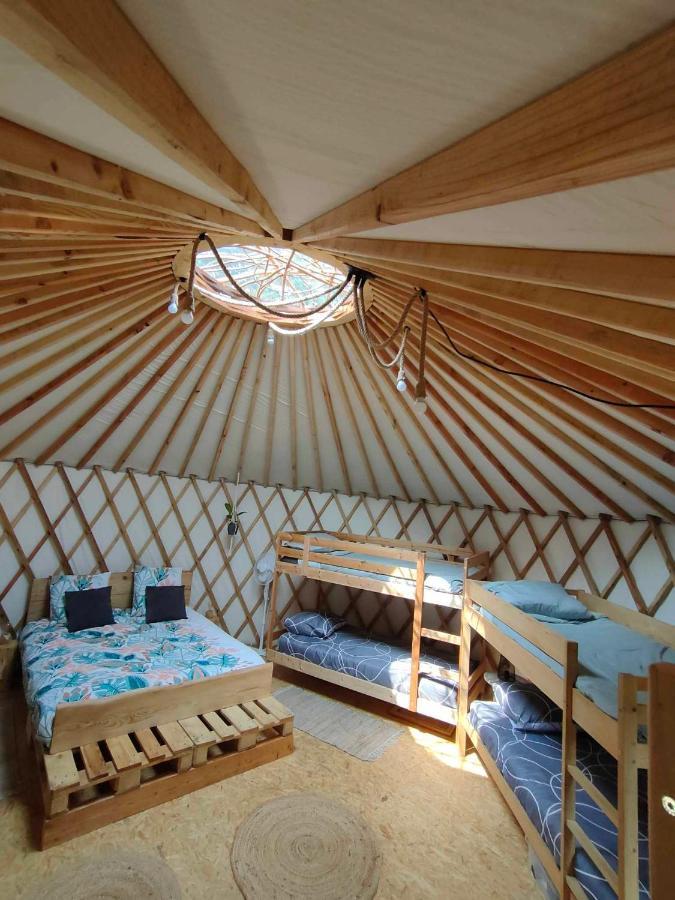 La Yourte Des Bibis Fréland Extérieur photo